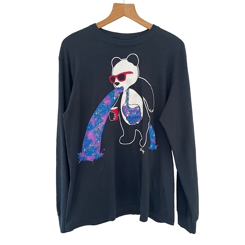 Riot Society Men's Sz M Galaxy Puking Panda Rainbows Black Long Sleeve Shirt